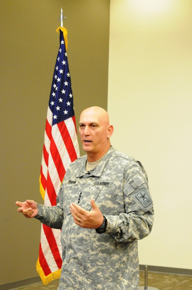 Army Chief of Staff visits Fort Bliss