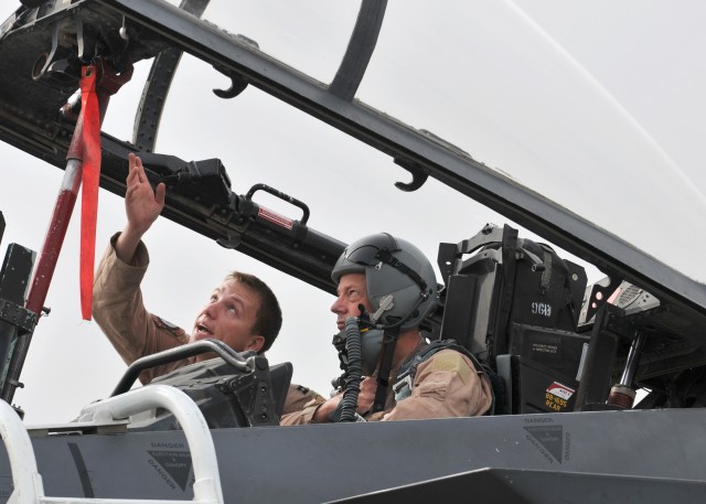 ISAF Commander observes close air support operations