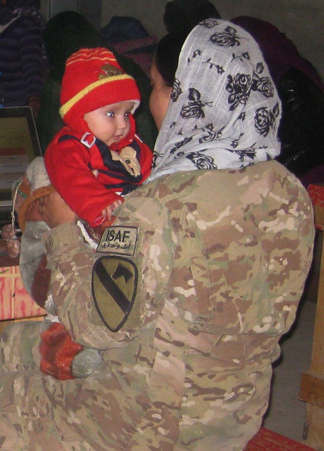 Making a difference: Air Cav troopers conduct medical seminars with Afghan females