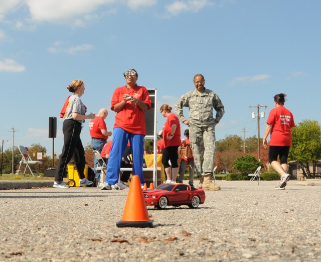 81st RSC holds Red Ribbon Week 5k walk