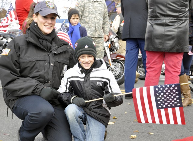 Arsenal supports Veterans on their day