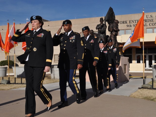 Army CIO promotes NETCOM deputy commander
