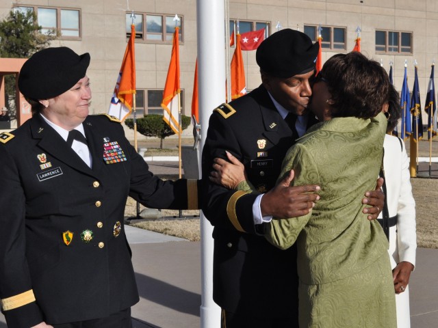 Army CIO promotes NETCOM deputy commander