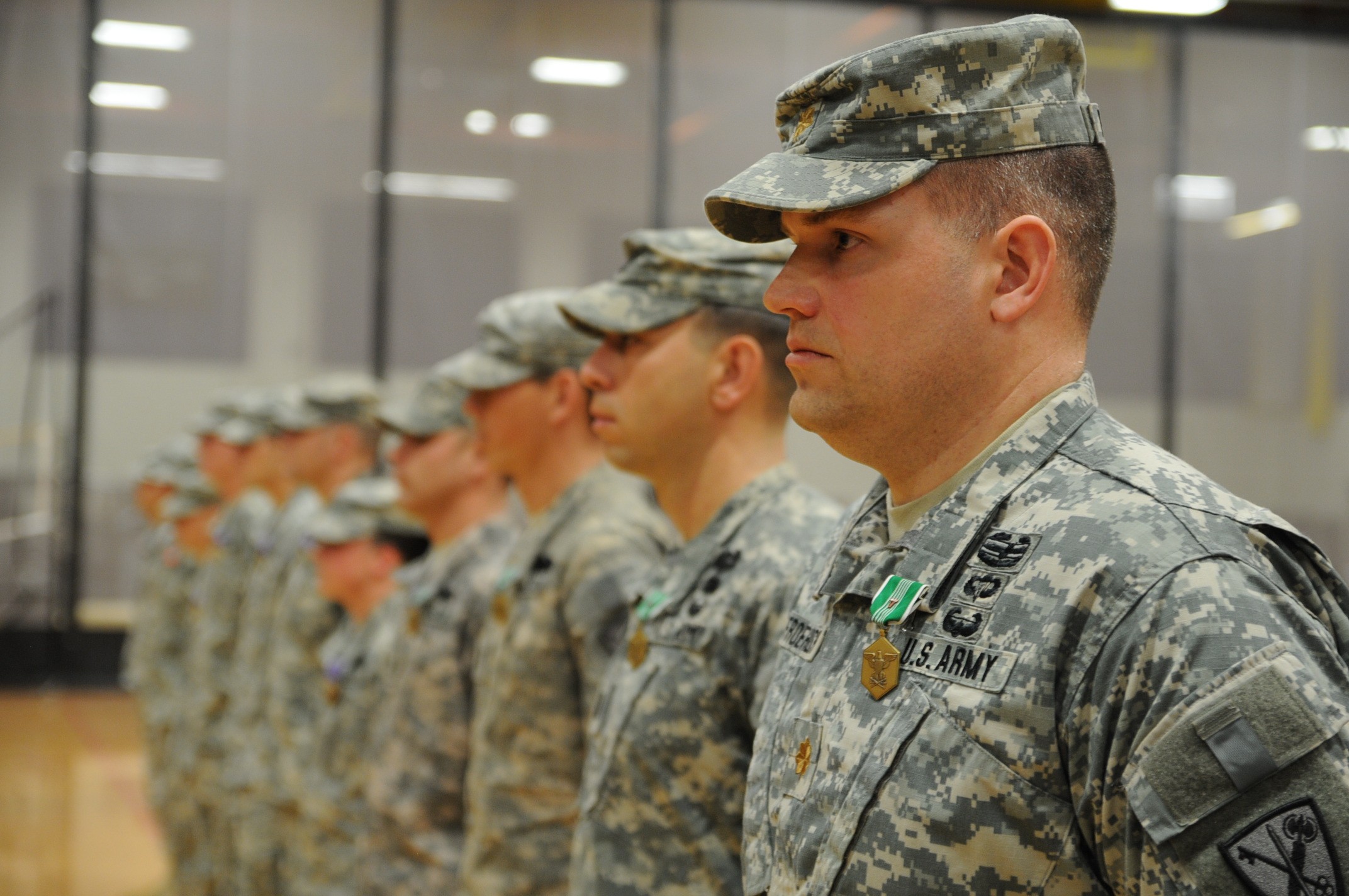 MPs receive awards for valor | Article | The United States Army