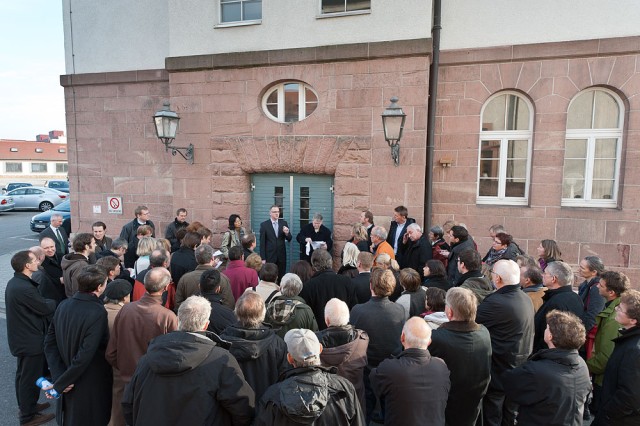 German group tours installations to view real estate to be released to host nation