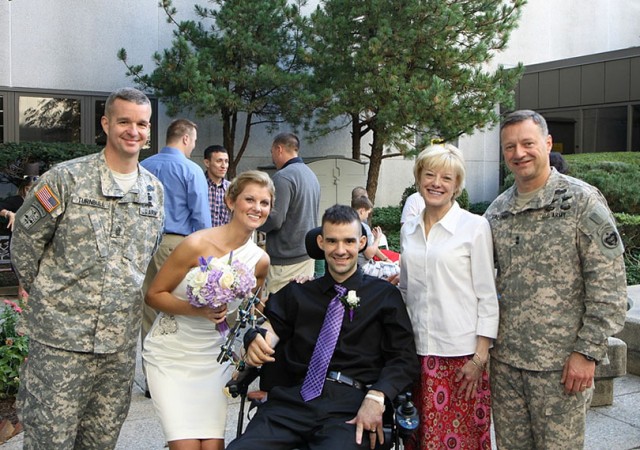 Wounded Stryker NCO weds at Walter Reed