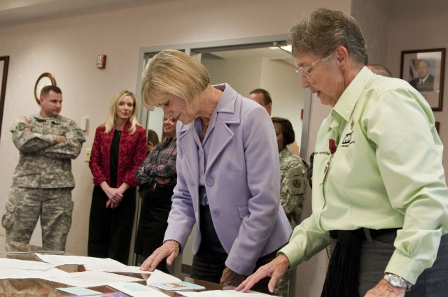 Kentucky First Lady visits HMH, packs care packages for 233rd Trans. Co.