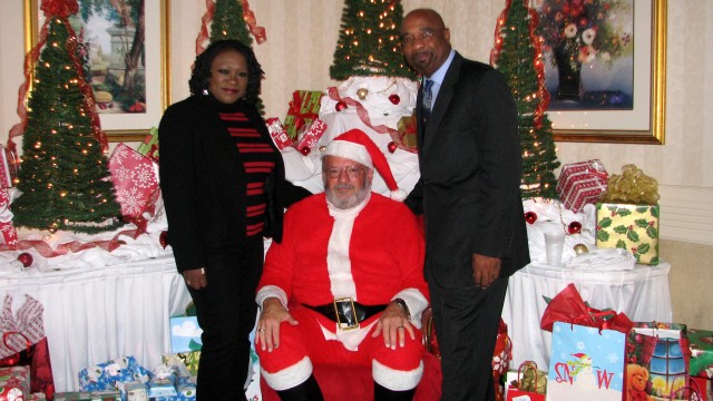 FORSCOM Holiday Spirit Gives To Needy Children