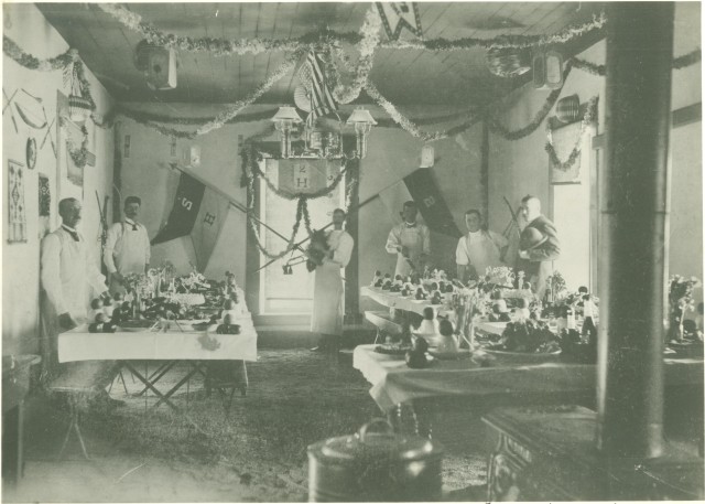 An Army Christmas in 1895