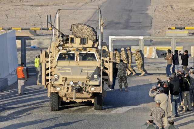 Greywolf Brigade last to convoy out of Iraq