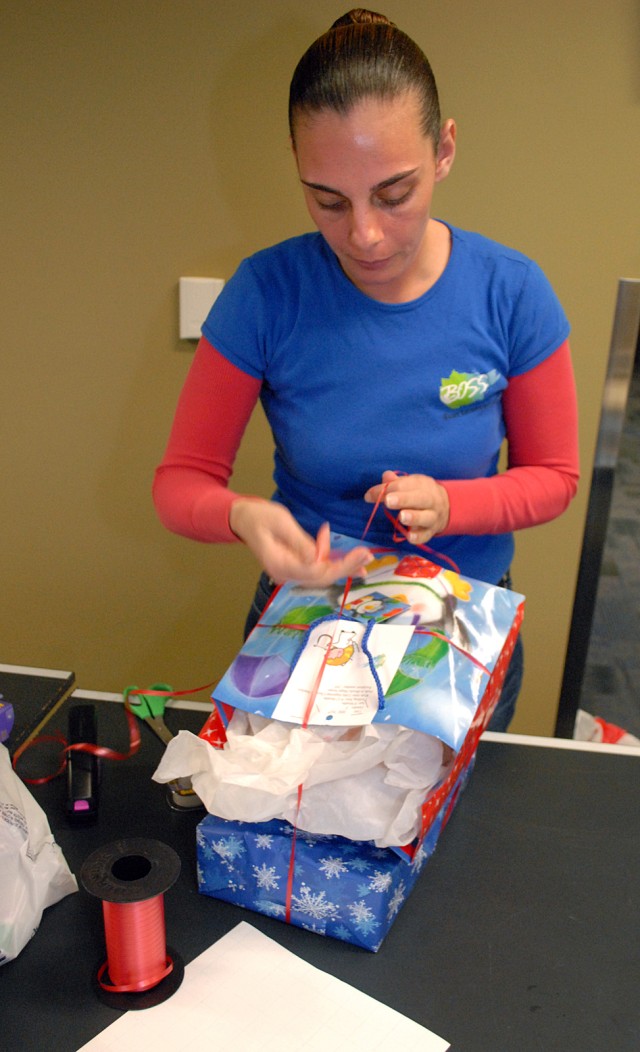 Fort Leavenworth community pitches in for local charities