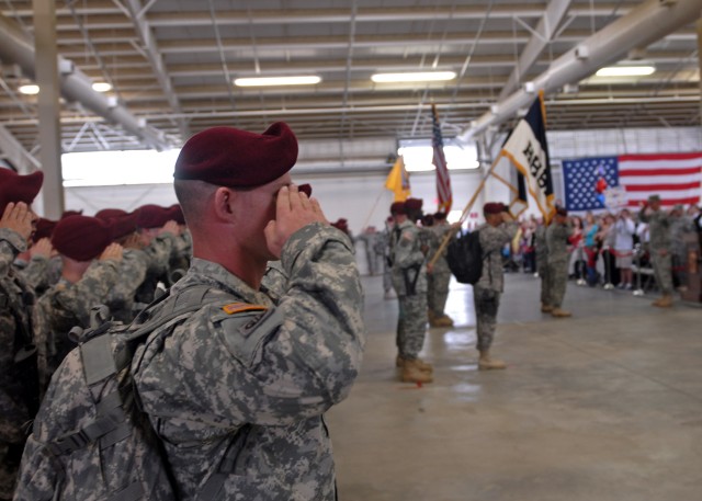 Home for the holidays: Last Soldiers redeploy to Fort Bragg from Iraq