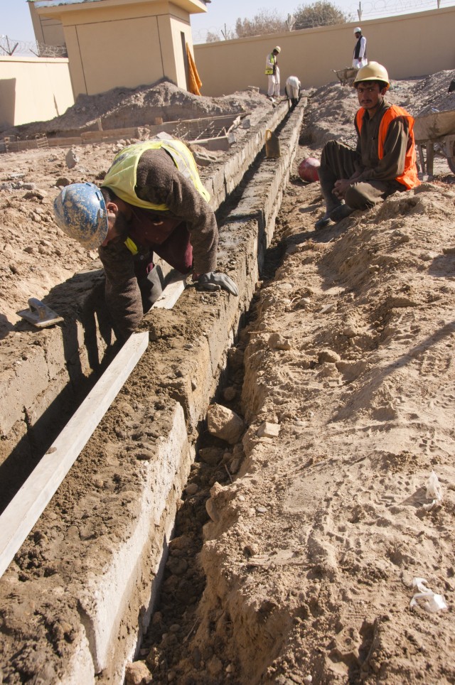 Work on Afghan National Police district headquarters, Nawa province