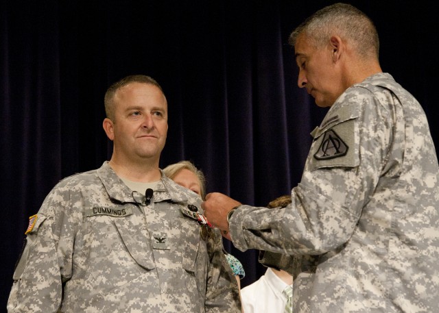 Bronze Star Recipient COL Steven Cummings