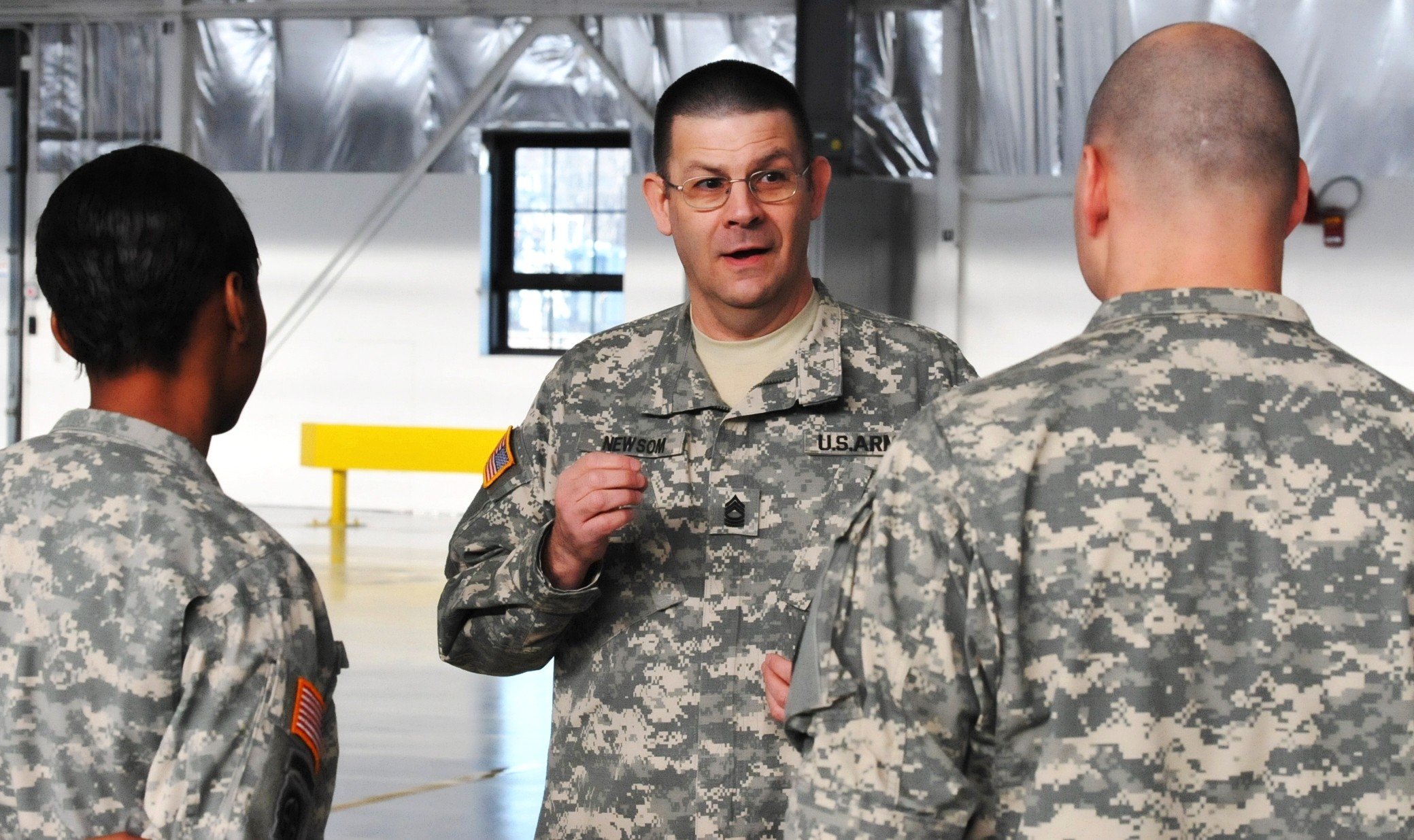 Air Force captain becomes Army specialist in career change | Article ...