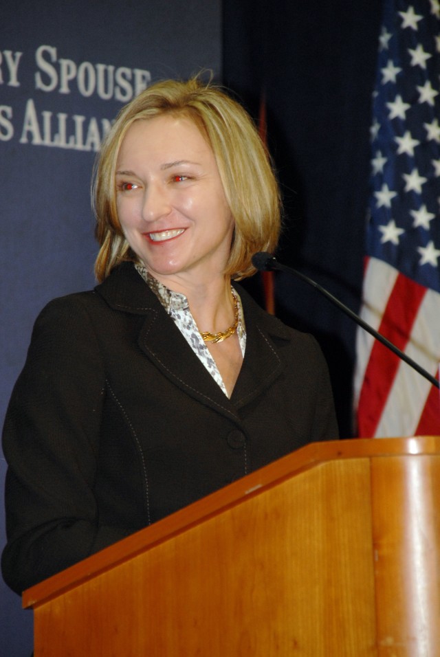 Laura Dempsey at Military Spouse Career Forum