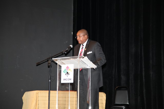 Mr JC Abney addresses the audience
