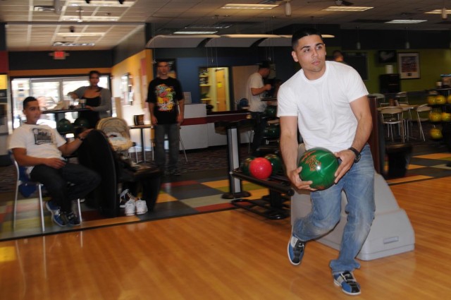 Fort Bragg bowling centers offer fun options, activities for patrons