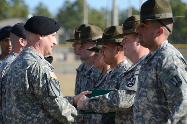 SMA Chandler greets drill sergeants