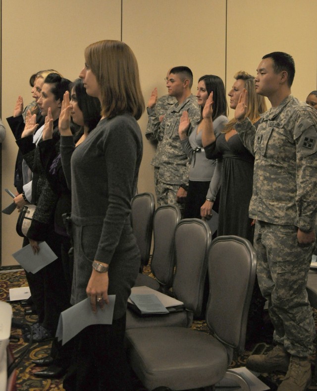 U.S. citizens pledge their allegiance