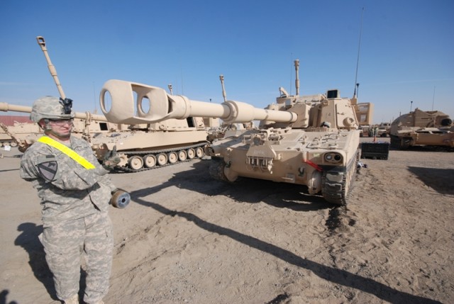 402nd AFSB issues equipment in Kuwait