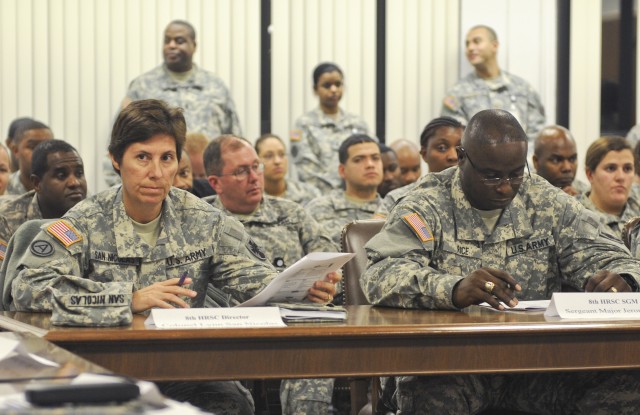 Silver Scimitar 2012 combines expertise, experience to train Human Resources Soldiers