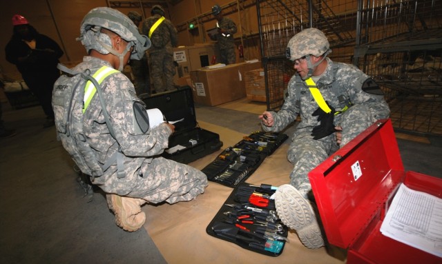 402nd AFSB issues equipment in Kuwait