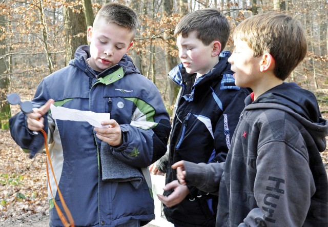 Scouts test their skills during Wiesbaden's Klondike Derby
