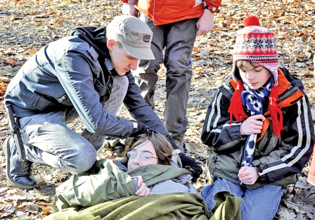 Scouts test their skills during Wiesbaden's Klondike Derby