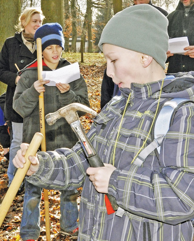 Scouts test their skills during Wiesbaden's Klondike Derby