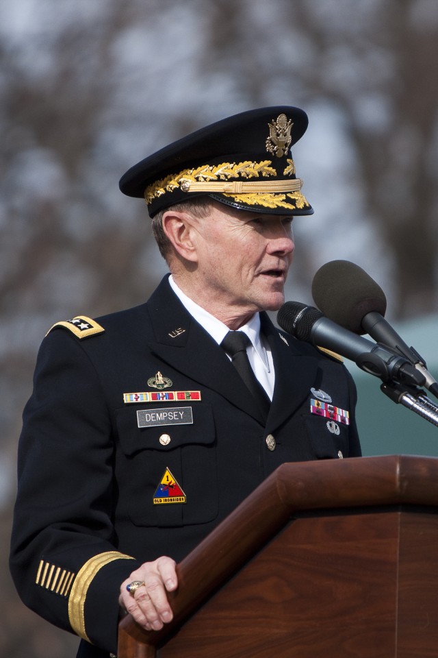 Army vice chief retires after 40 years of service