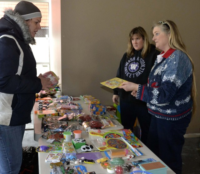 Local volunteers promote the spirit of giving,Toys for Tots Foundation provide for families in need