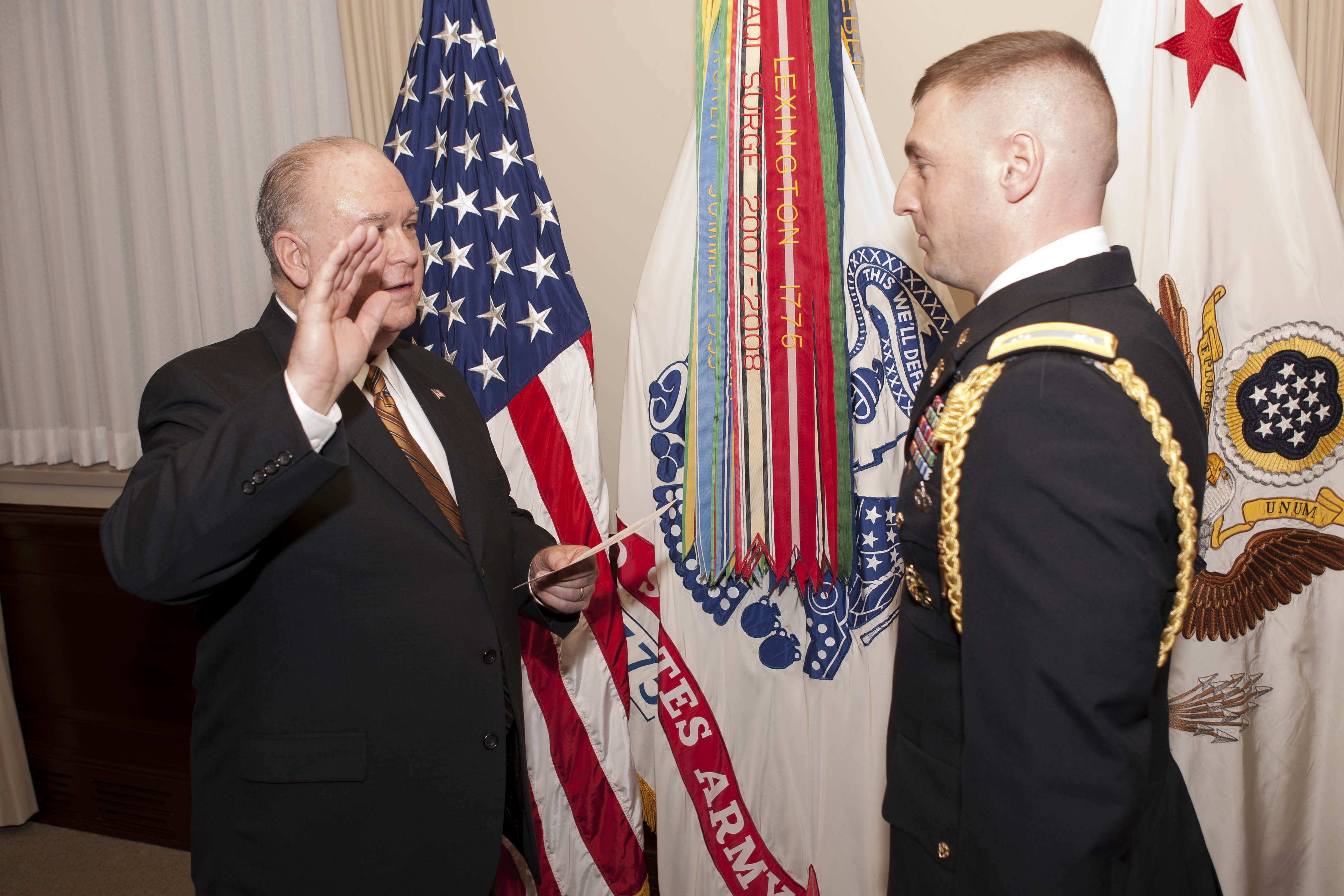 Under SecArmy Promotes Aide de camp To Lt Col Article The United 