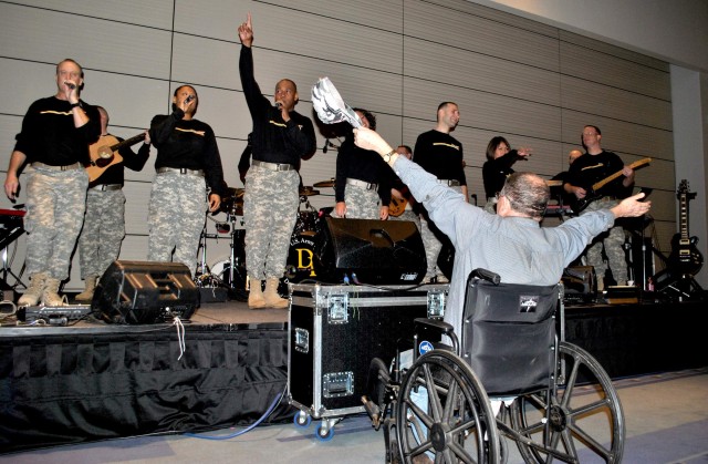 Active duty, veterans get a big salute at Washington Auto Show