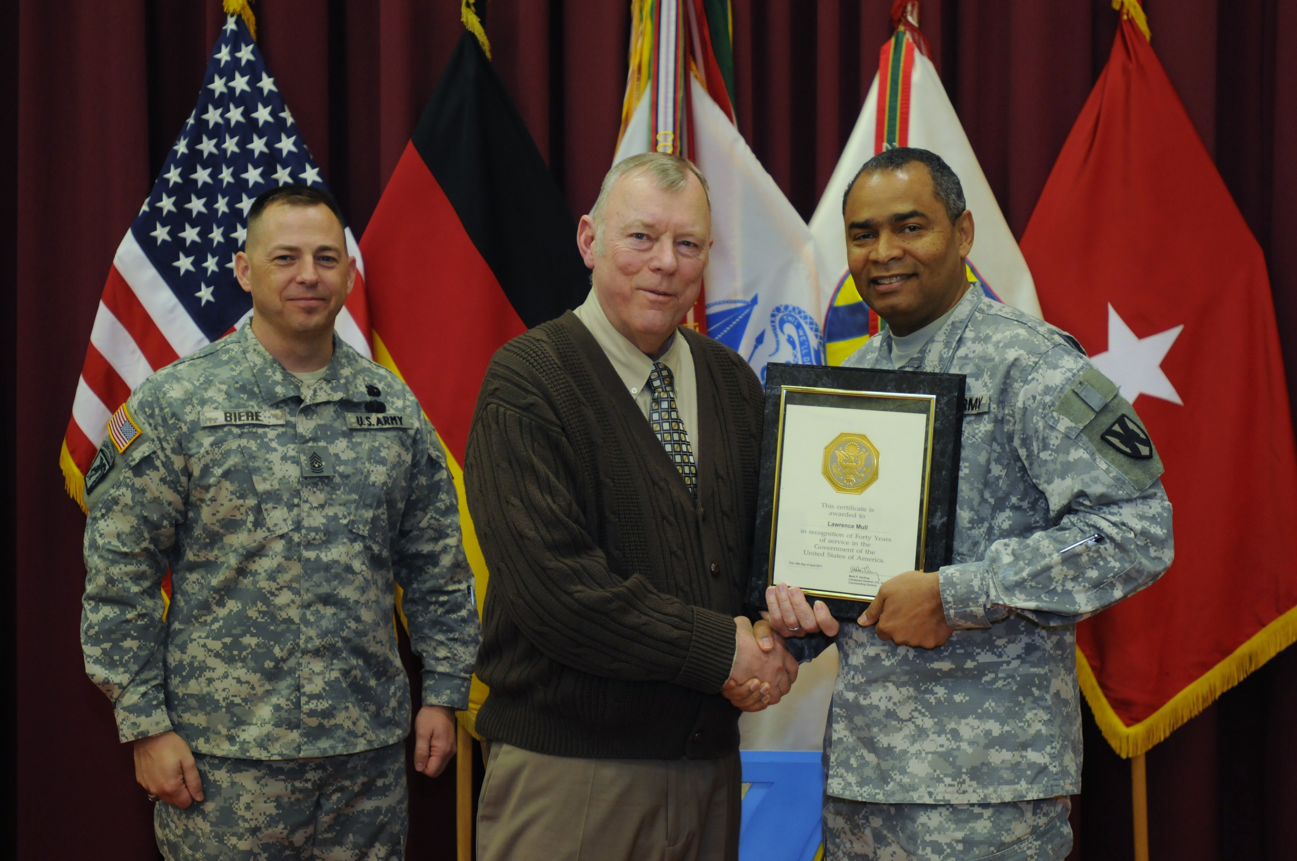 21st Tsc Honors Civilian Employees Article The United States Army