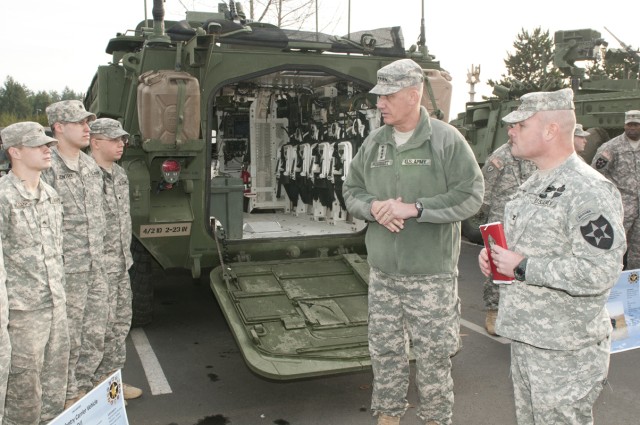 FORSCOM Commander visits Stryker Brigades