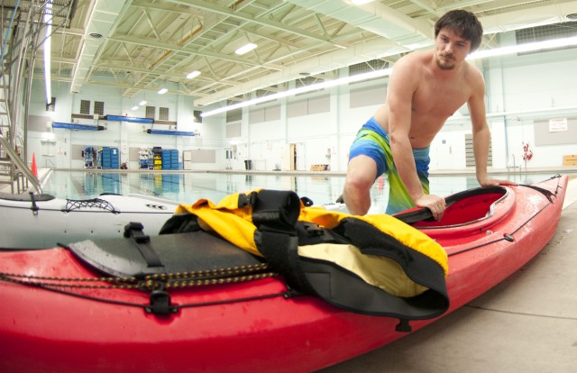 Kayak Safety Taught On JBLM