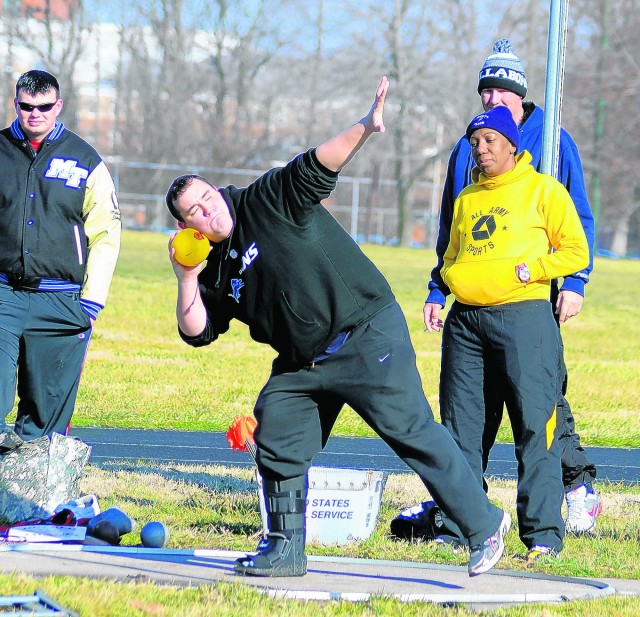 Athletes train at Belvoir for 2012 Warrior Games