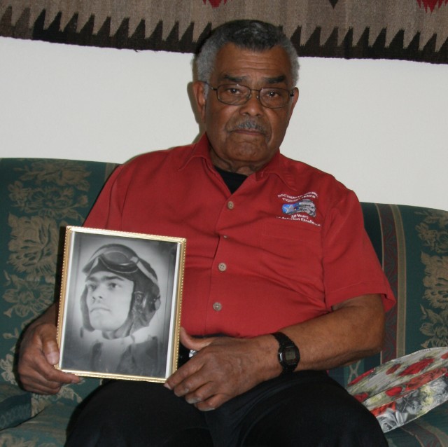 'I just wanted to fly': Former Tuskegee airman, Carson civilian reflects