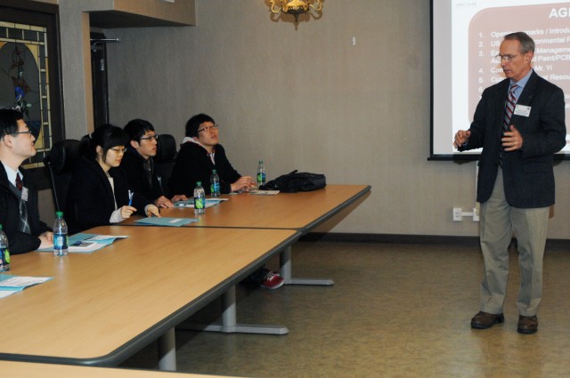 Students learn from Yongsan environmental office