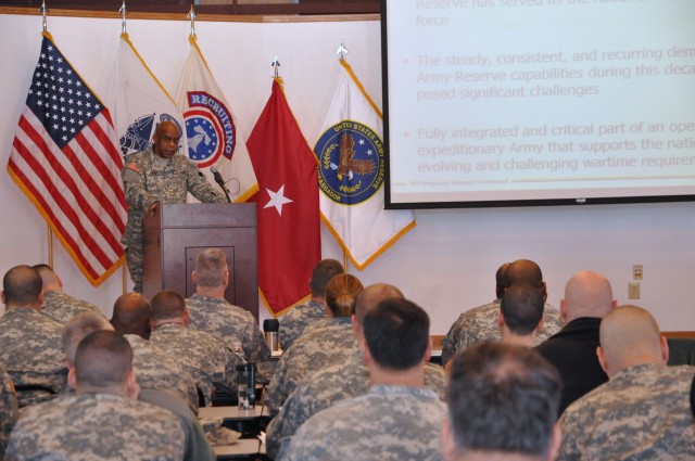 General speaks to Recruiting Partnership Council