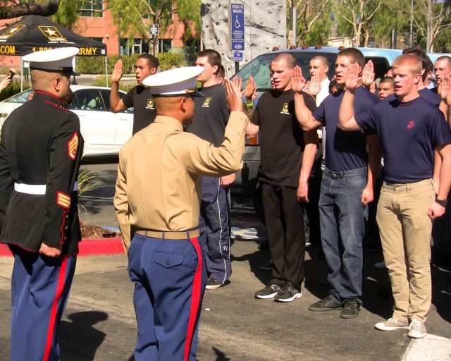 Future service members take oath