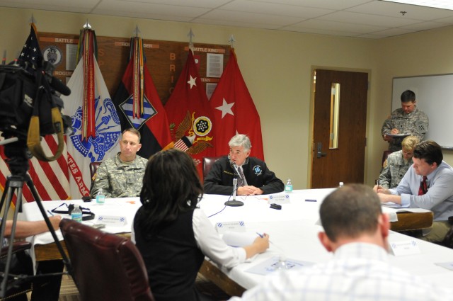 Army Secretary visits 3rd ID, says budget cuts won't rest on shoulders of Soldiers, Families