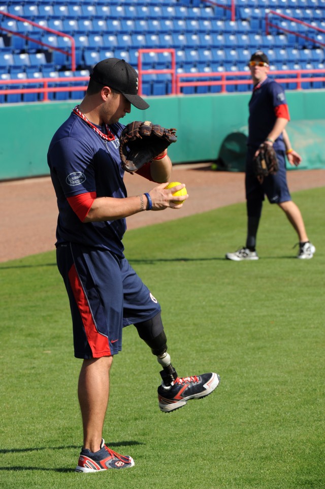 Wounded warriors at softball practice