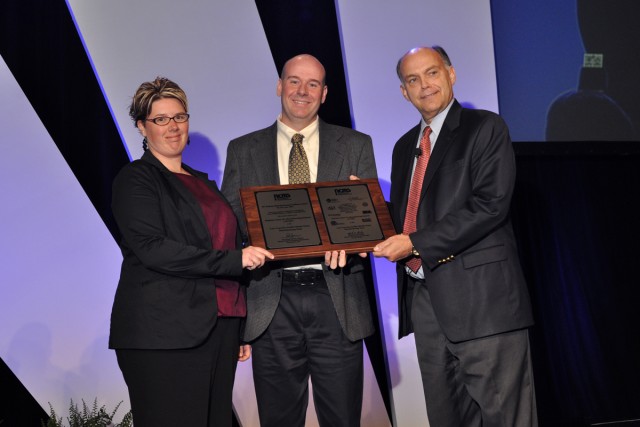 AMRDEC Team earns Defense Manufacturing Excellence Award