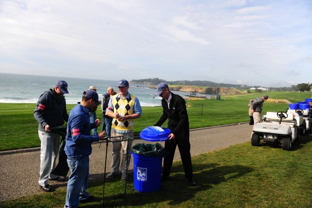DLIFLC service members volunteer at pro golf tournament