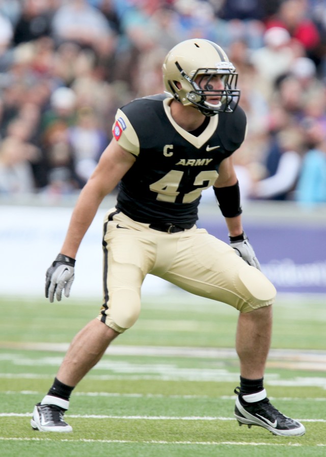 Army Football senior named semifinalist for AAU Sullivan Award