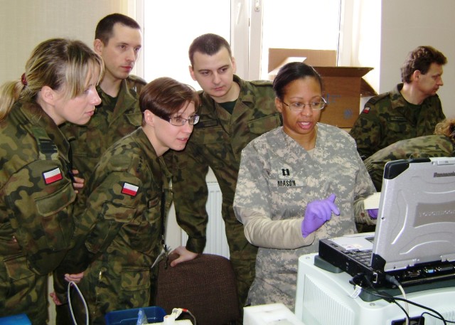 773rd CST trains with Polish forces