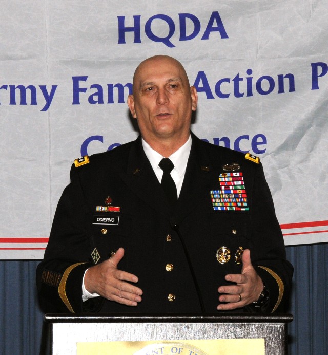 Gen. Odierno speaks to AFAP delegates