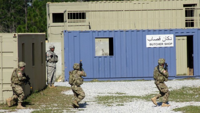 New York Army National Guard Stabilization and Transition Team Trains for Afghan Mission